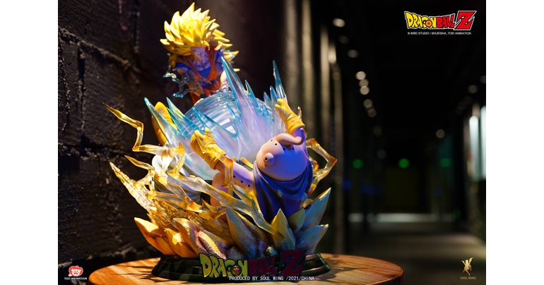 La Super Saiyan 3 Goku VS Majin Buu sort en Chine !