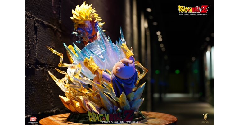 La Super Saiyan 3 Goku VS Majin Buu sort en Chine !
