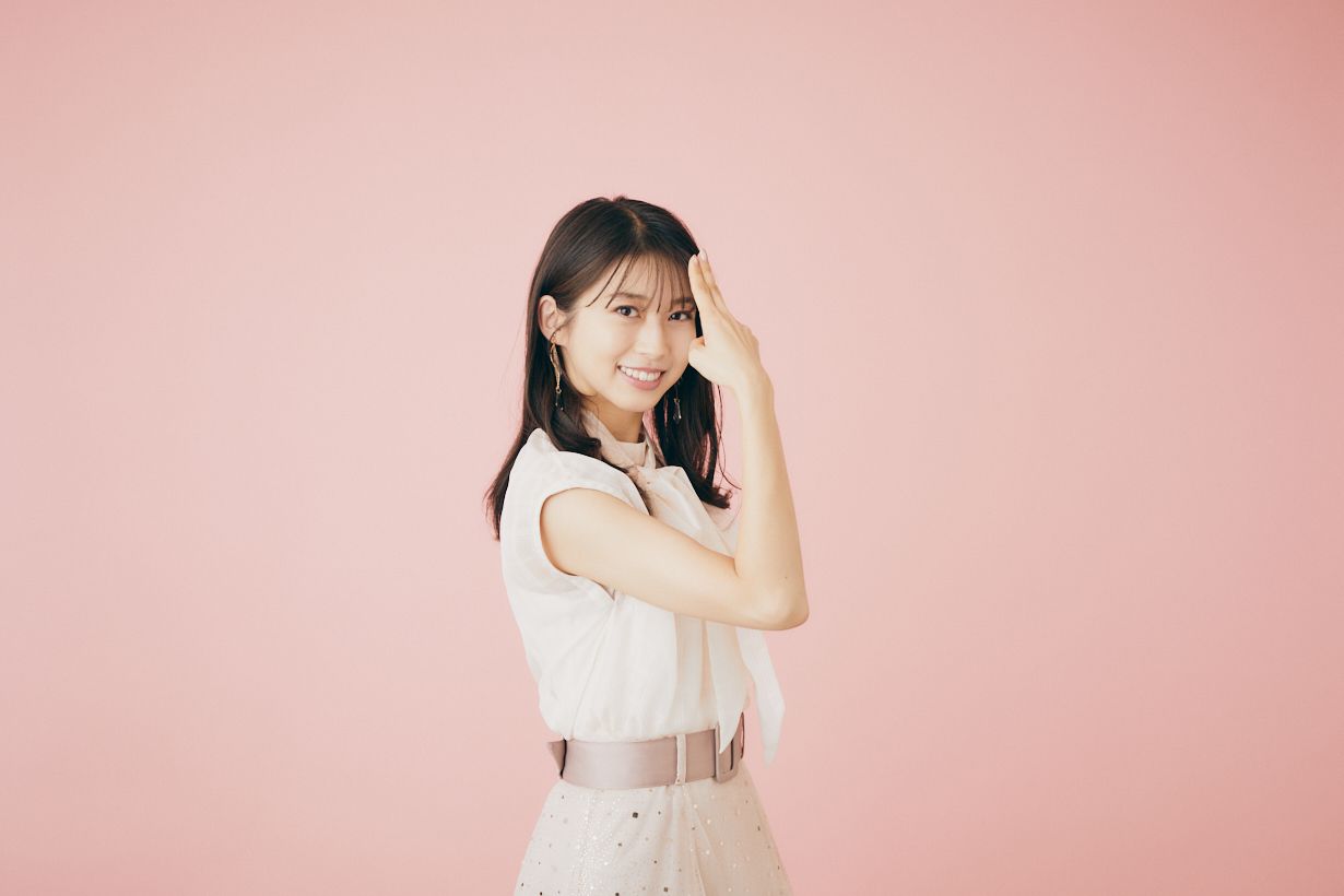 "Goku Mind" de Maria Makino des Morning Musume '23 et comment se tenir debout sur une immense scène la fait se sentir pompée !